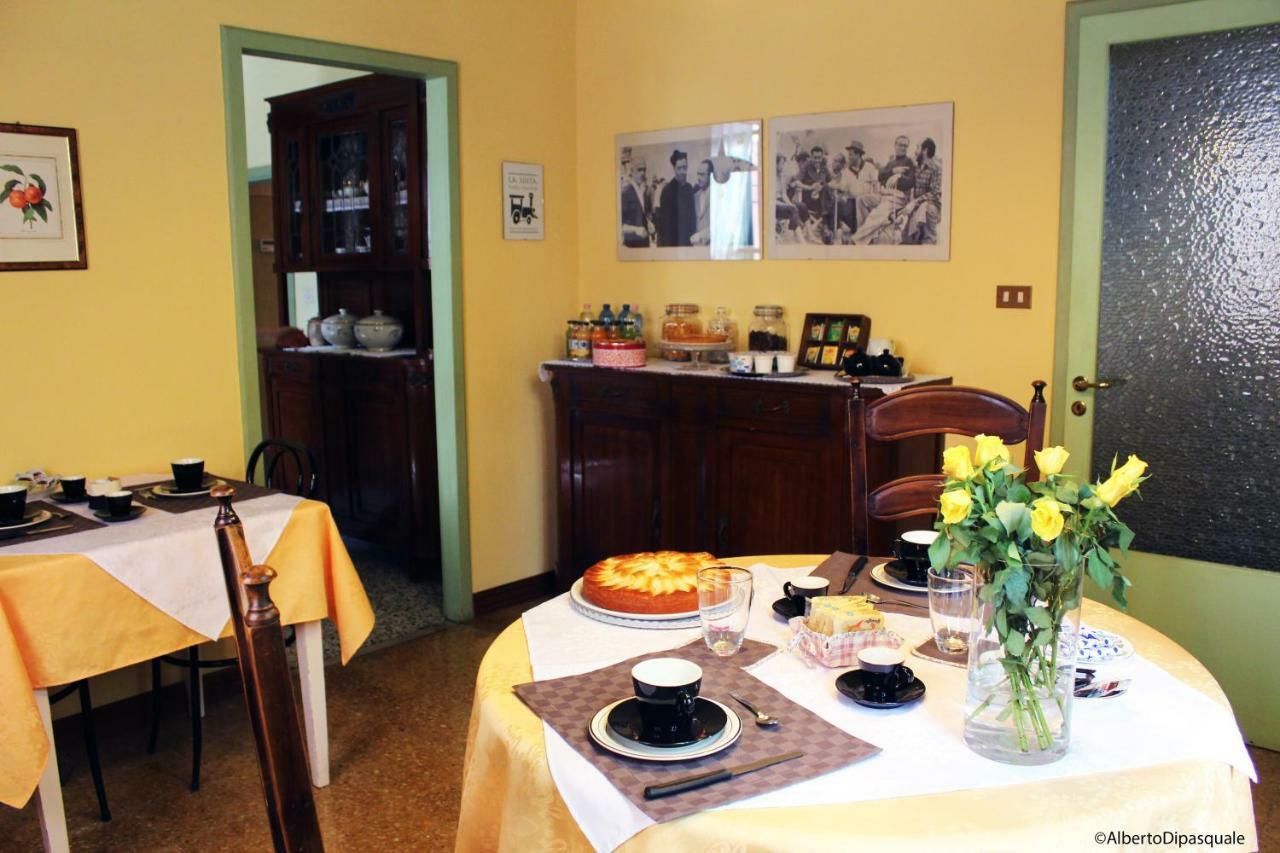 La Sosta Fuori Stazione Bed and Breakfast Brescello Buitenkant foto